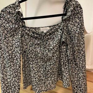 Top shop black and white flowered blouse